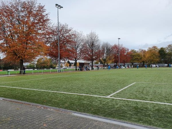 Willi-Schlösser-Sportpark Platz 2 - Krefeld-Fischeln