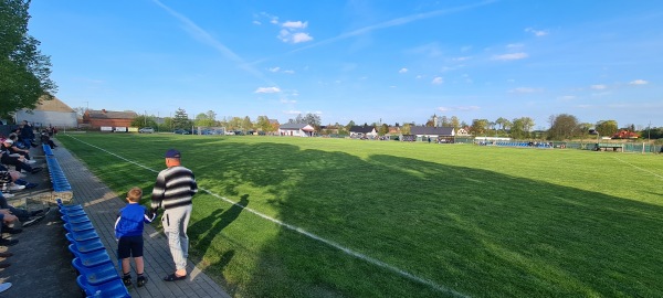 Boisko w Ołobok - Ołobok