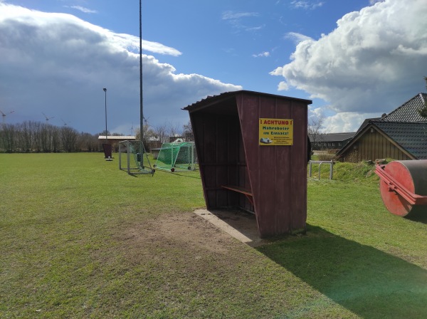 Sportanlage Lütjenwestedt B-Platz - Lütjenwestedt