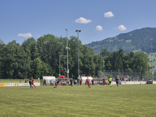 Sportanlage Peterswinkel - Lachen SZ