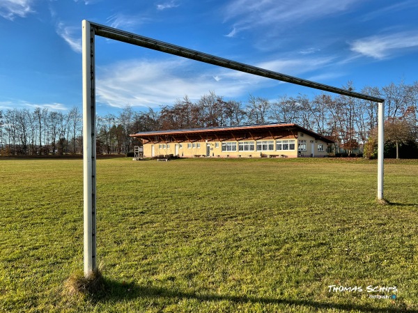 Sportplatz Neuhausen - Neuhausen ob Eck