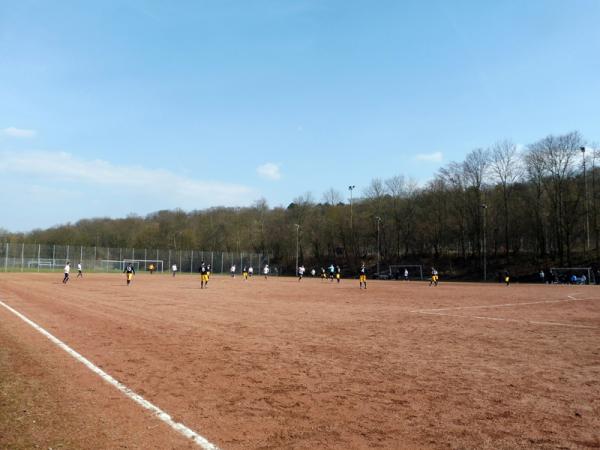 Bezirkssportanlage Schmitzers Wiese Platz 2 - Koblenz