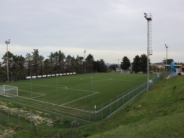 Campo Sportivo Fratelli Mastrocola - Loro Piceno