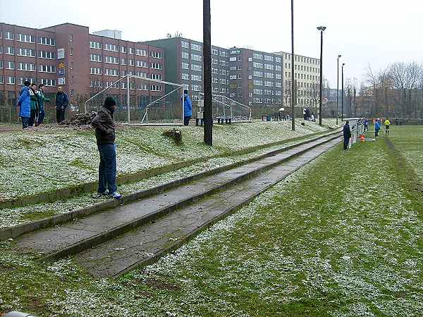 Sportplatz Beim Gesundbrunnen  - Hamburg-Borgfelde