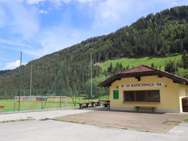 Sportplatz Innerratschings - Innerratschings (Racines di Dentro)