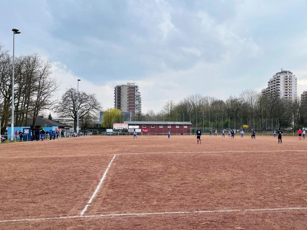 Sportplatz am Vorgebirgspark - Köln-Zollstock