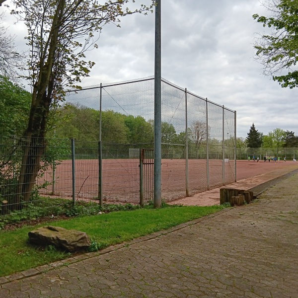 Sportanlage am Mauspfad - Köln-Höhenhaus