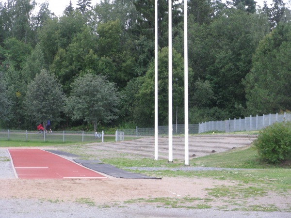 Pirkkalan keskusurheilukenttä - Pirkkala