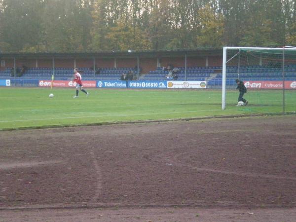 Bezirkssportanlage Stadion Lüttinghof - Gelsenkirchen-Buer-Hassel