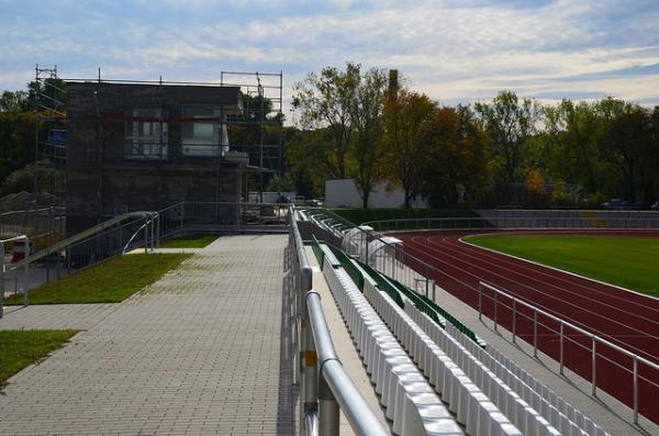 Ernst-Thälmann-Stadion - Zeitz