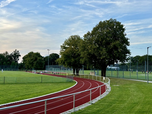 Bezirkssportanlage Surheimer Weg - München-Sendling