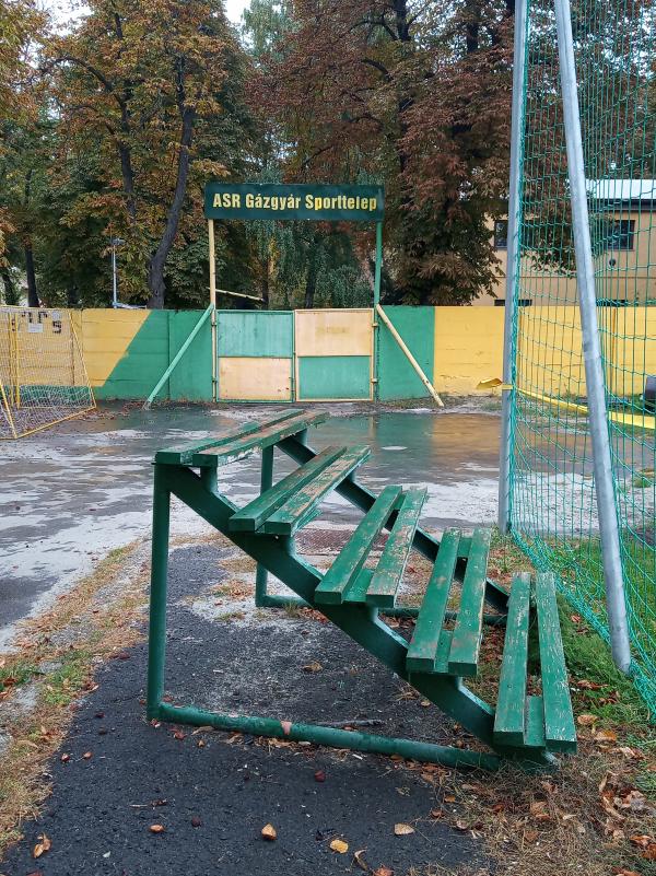 Sujtás utcai sportpálya - Budapest