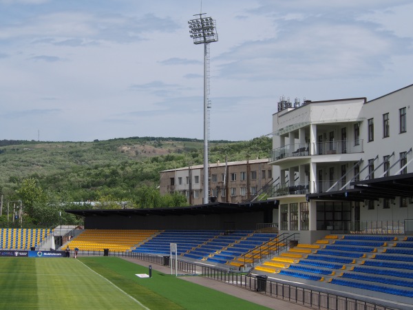 Stadionul Orășenesc Nisporeni - Nisporeni