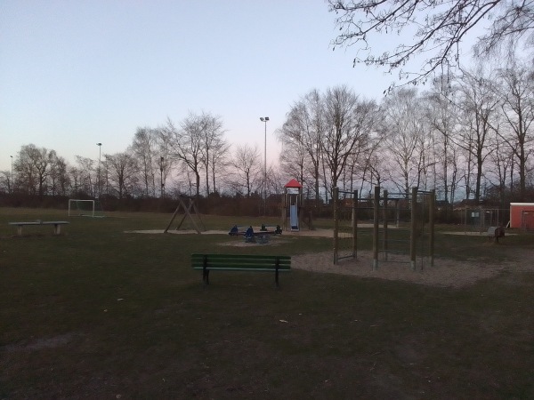 Sportplatz Astrid-Lindgren-Grundschule - Syke-Heiligenfelde