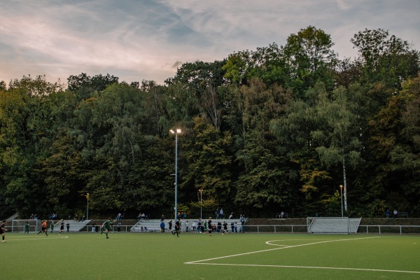 Sportplatz Hustadtring - Bochum-Querenburg
