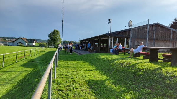 Sportanlage Am Salzberg - Esselbach-Steinmark