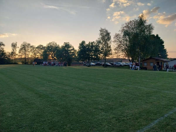 Sportanlage Weihersdorfer Straße - Deining-Döllwang