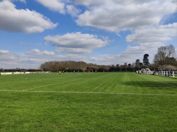 Stanley Jones Memorial Ground - Maidenhead, Berkshire