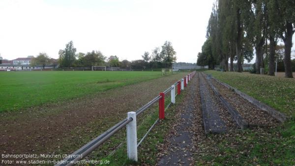 Bahnsportplatz - München-Neuaubing