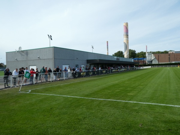 Stadium Stecy Suisse - Calais