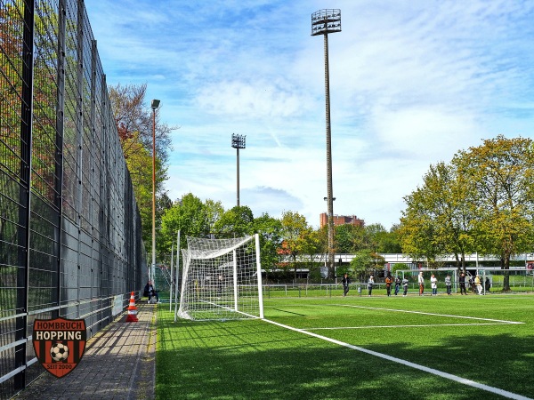 Jean-Löring-Sportpark Platz 2 - Köln-Zollstock
