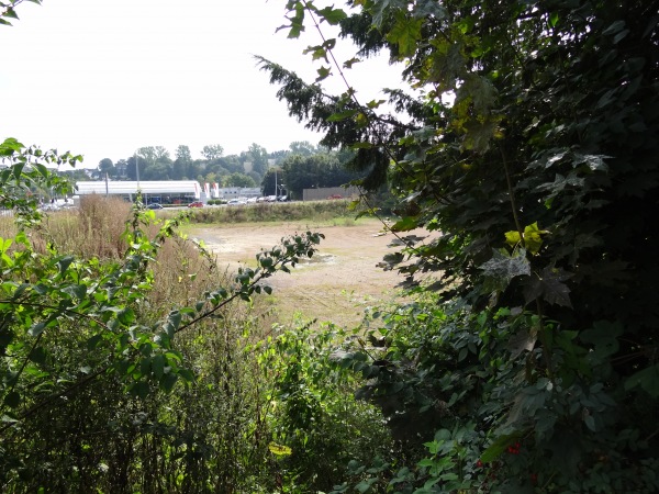 Röntgen-Stadion Nebenplatz - Remscheid-Lennep