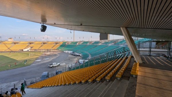 Stade de la Réunification - Douala