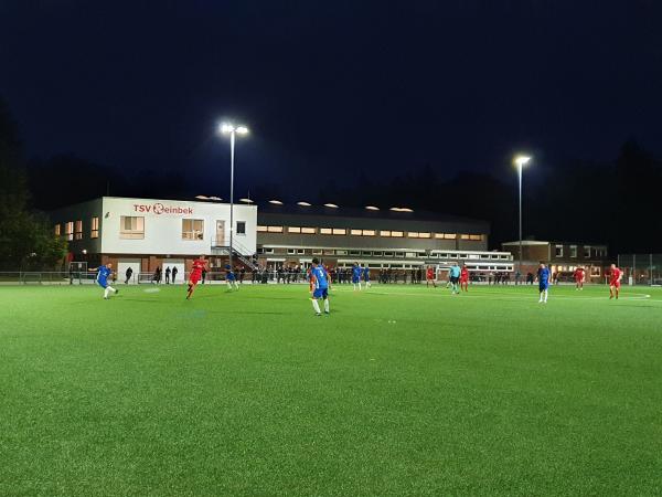 Paul-Luckow-Stadion Nebenplatz - Reinbek