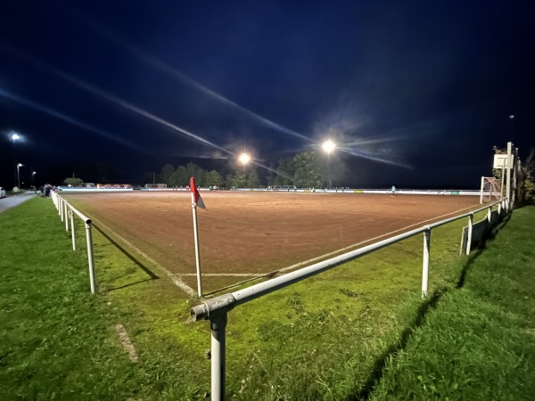 Sportplatz Kröppen - Kröppen