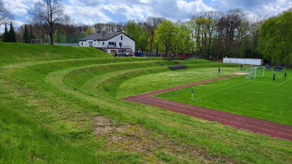 Jahnplatz im Sportpark Hundertäcker - Schweinfurt-Haardt