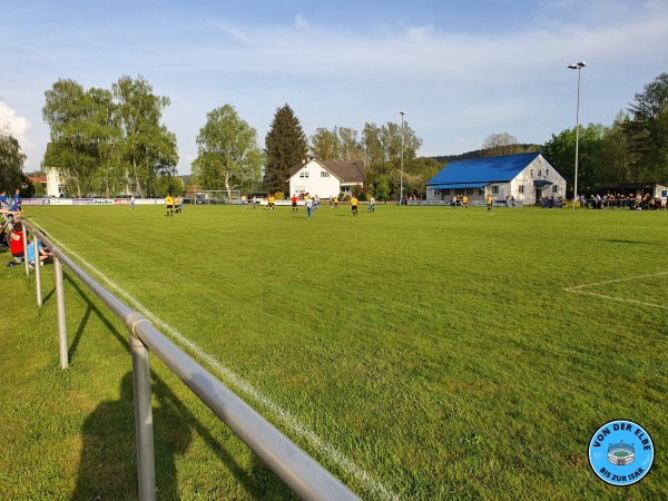 Sportplatz am Hatzbach - Rauschenberg-Ernsthausen