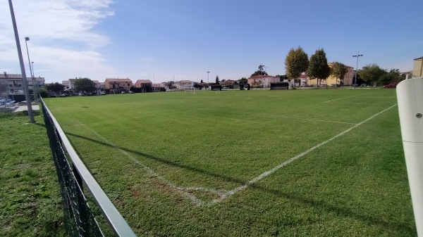 Nogometno igralište Moela - Umag