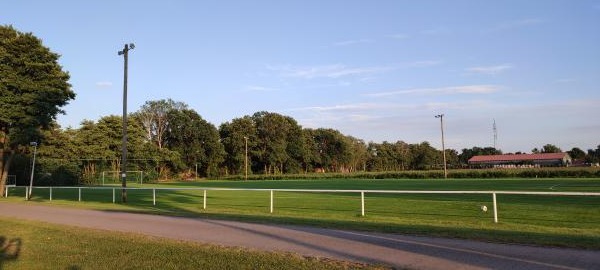 Sportanlage Karl-Jäger-Weg B-Platz - Burgwedel-Engensen