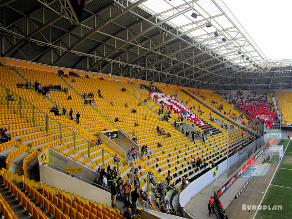 Rudolf-Harbig-Stadion - Dresden-Altstadt