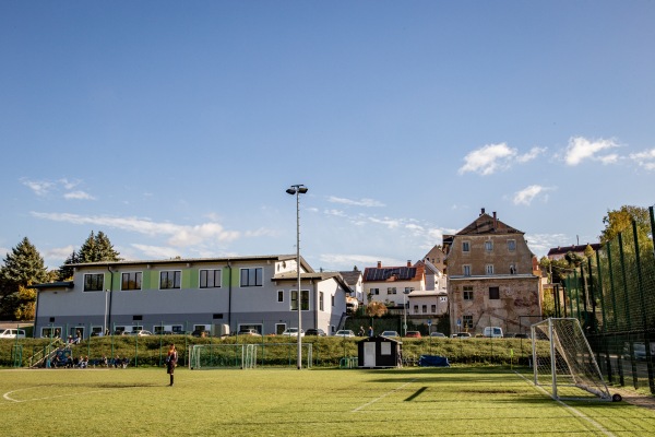 Neuer Sportplatz Wolkenburg - Limbach-Oberfrohna-Wolkenburg