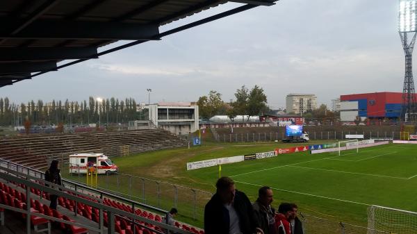 Illovszky Rudolf Stadion (1960) - Budapest