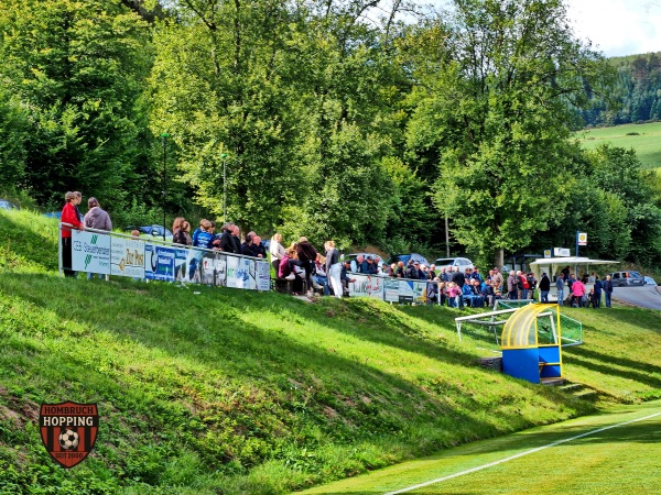 Sportplatz Niederhenneborn - Schmallenberg-Niederhenneborn