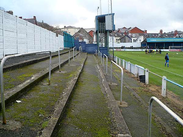 Ffordd Farrar y Stadiwm - Bangor, Gwynedd
