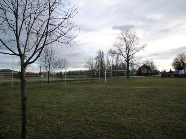 Sportplatz Merseburger Straße - Leuna-Kreypau