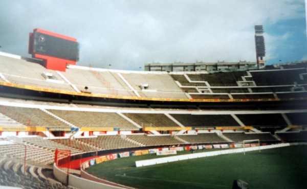 Estádio do Sport Lisboa e Benfica (1954) - Lisboa