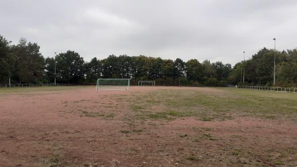 Stadion Roschdohler Weg B-Platz - Neumünster-Einfeld