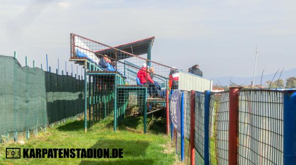 Stadionul Unirea - Tărlungeni