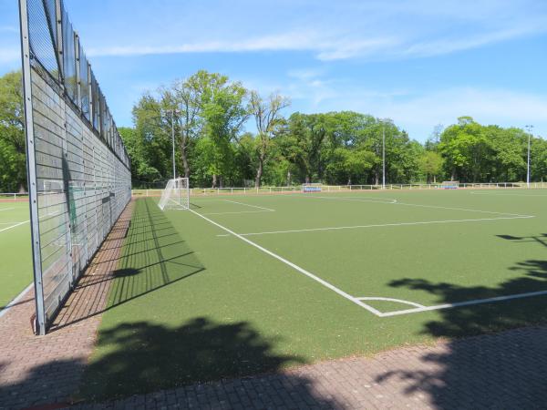 Stadion Lichterfelde Nebenplatz 1 - Berlin-Lichterfelde