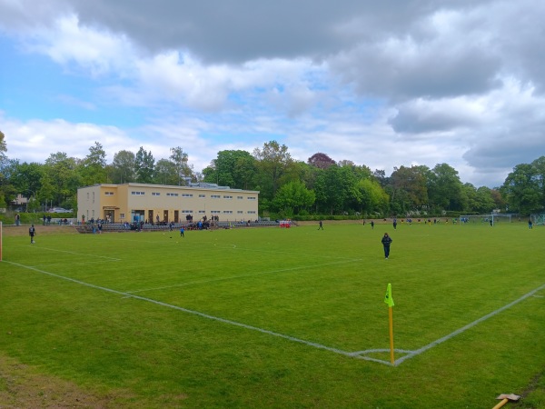 Hubertus-Sportplatz 2 - Berlin-Grunewald