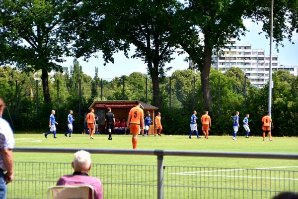 Bezirkssportanlage Brüder-Grimm-Ring B-Platz - Lübeck-Moisling