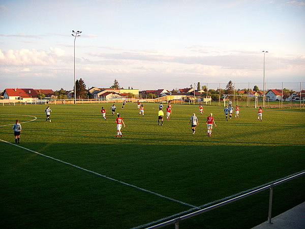 Sportplatz Winden am See - Winden am See