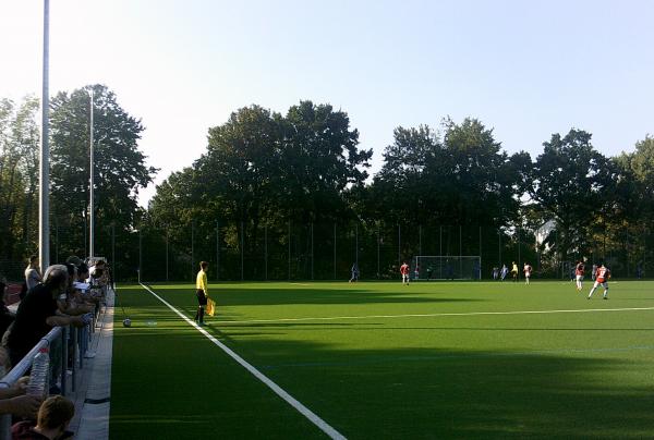Sportplatz Ehestorfer Weg - Hamburg-Eißendorf