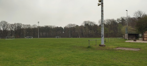Sportanlage Auf der Heide B-Platz - Isernhagen-Hohenhorster Bauernschaft