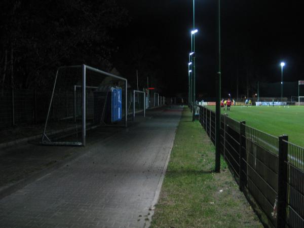 Sportplatz Leistikowstraße - Falkensee-Finkenkrug