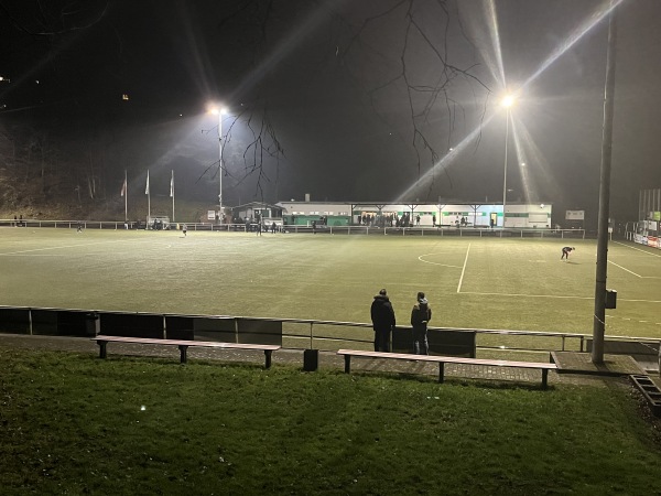 Horst-Neuhoff-Sportplatz - Wuppertal-Cronenberg